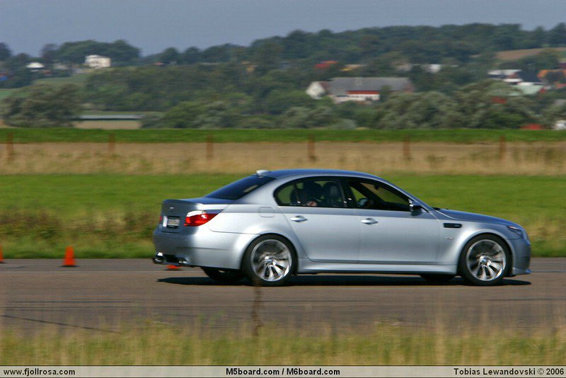 A MG 9981