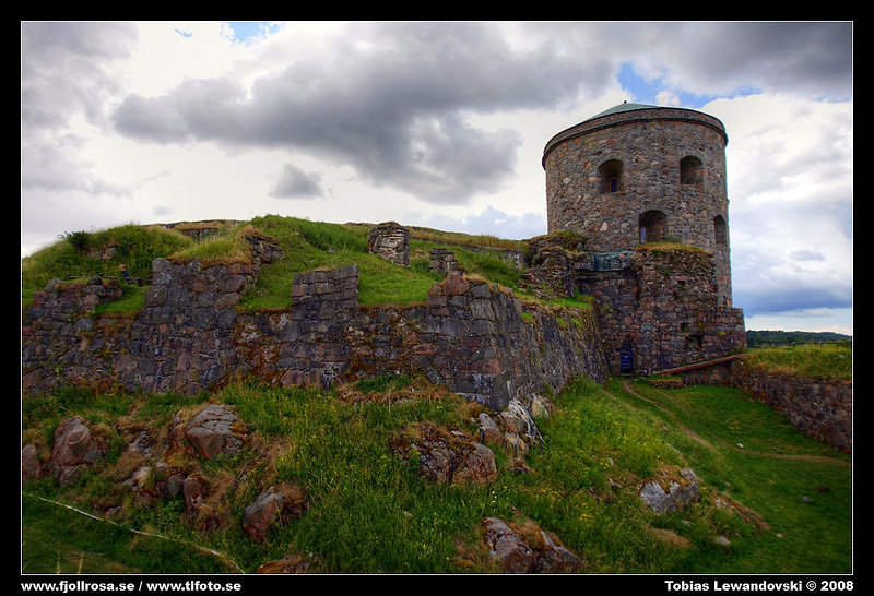 _L8D2556_7_8_tonemapped.jpg