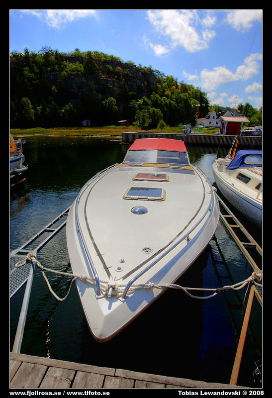 _L8D3115_3_4_tonemapped.jpg