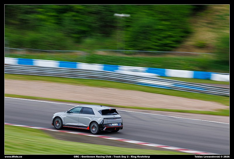098A6553